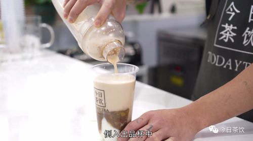 秋风沉醉 COCO板栗茶风潮，邂逅板栗糯糯奶茶的温润时光